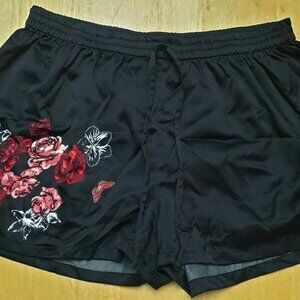 JAPNA LOUNGE BLACK RED ROSE PATTERN SLEEP WEAR SHORTS SIZE LARGE